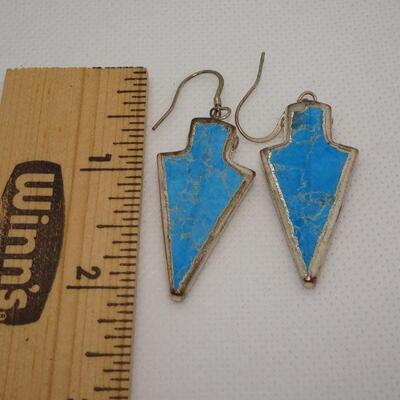 Cool Turquoise & Silver Tone Arrowhead Earrings 
