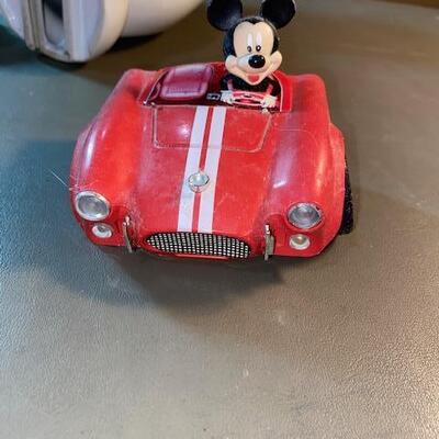 Lot 557 - Mickey Mouse Bath items