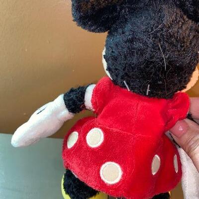 Lot 561 - Minnie Mouse 