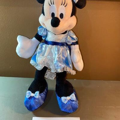 Lot 562 - Minnie Mouse 