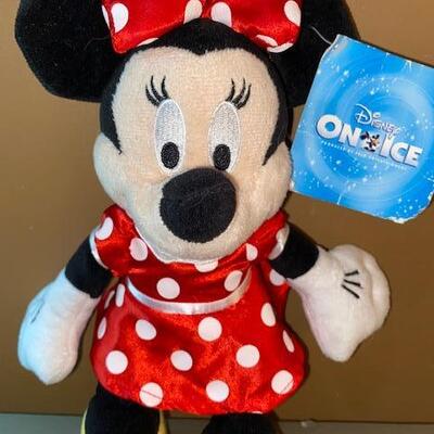 Lot 563 - Minnie Mouse
