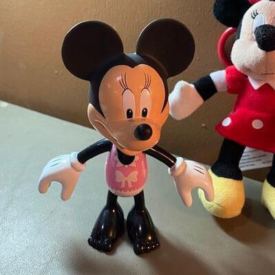 Lot 566 - Minnie Mouse
