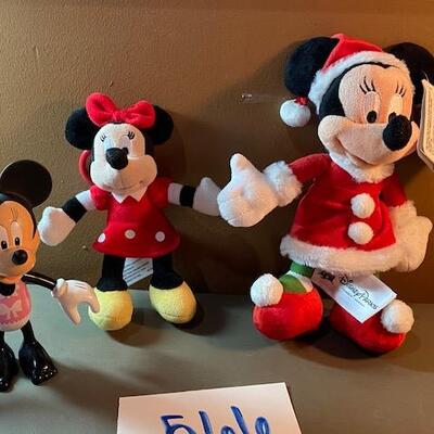 Lot 566 - Minnie Mouse