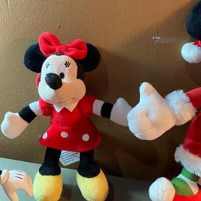 Lot 566 - Minnie Mouse
