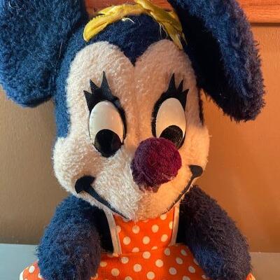 Lot 571 - Vintage Minnie Mouse