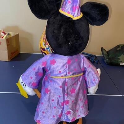 Lot 574 - Disneys Fantasia Apprentice Mickey Mouse