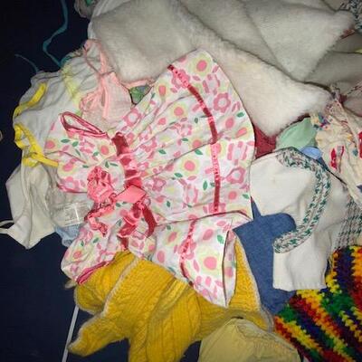 Lot 580 - Doll and Cabbage Patch Clothes