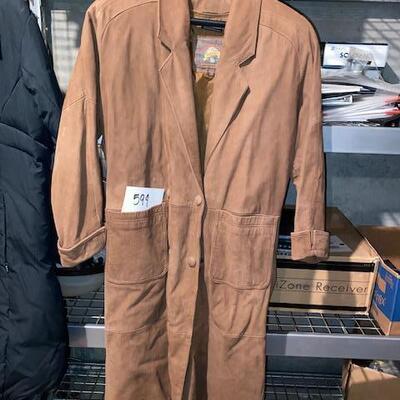 Lot 593 - Ladies Suede Coat