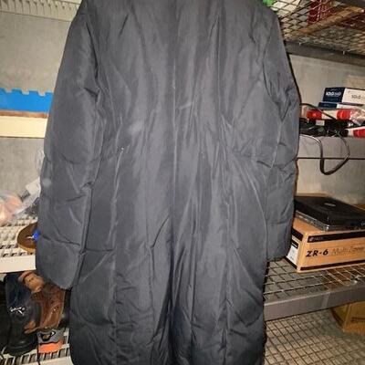 Lot 594 - Ladies Winter Coat