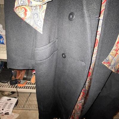 Lot 596 - Ladies long wool coat