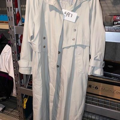 Lot 597 - Ladies Trench Coat