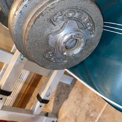 Lot 600- Golds Gym weight bench