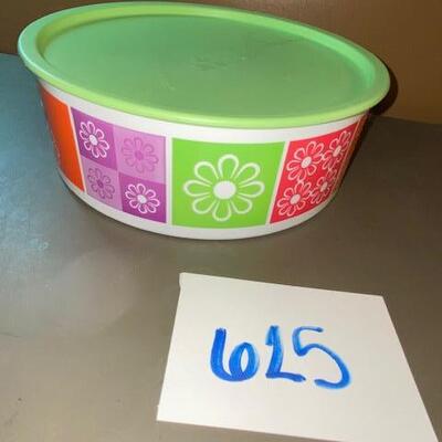 Lot 625 - Tupperware bowl