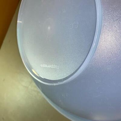Lot 630 - Tupperware Salad bowl