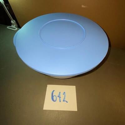 Lot 642 - Tupperware Bowl