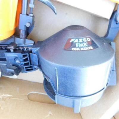 Fasco Heavy Duty System FMR Pneumatic Coil Nailer Like New Condition