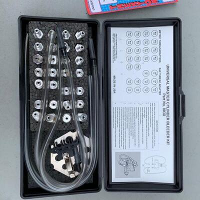 Thexton universal master cylinder bleeder kit #803X