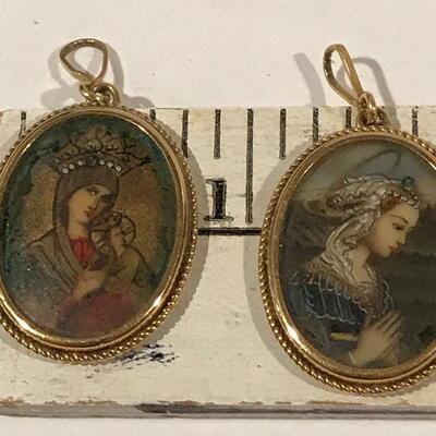 PAIR of  Vintage / Victorian  18k Gold Hand Painted  Miniature Portrait Detailed Pendants