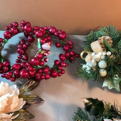Lot 663 - Candle Rings