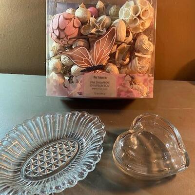 Lot 664 - Misc items