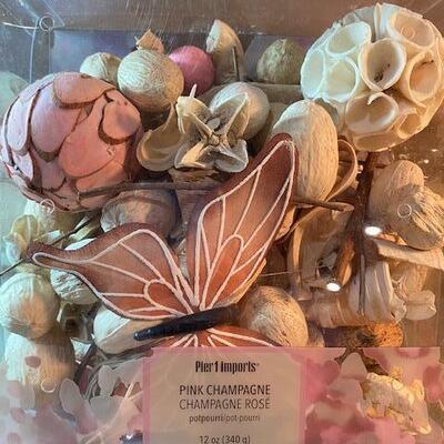 Lot 664 - Misc items