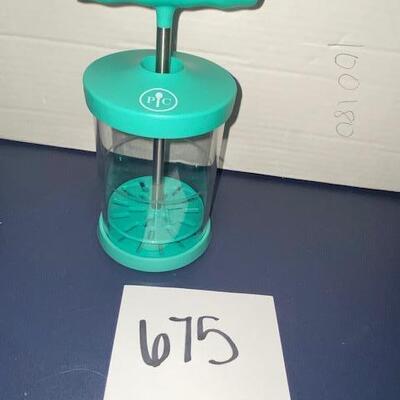 Lot 675 - Pampered Chef Whipped cream maker/dispenser