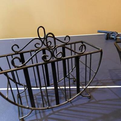 Lot 683 - metal table ware holders
