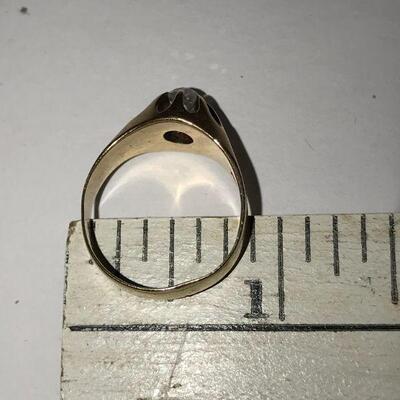 10 K Gold White Ring