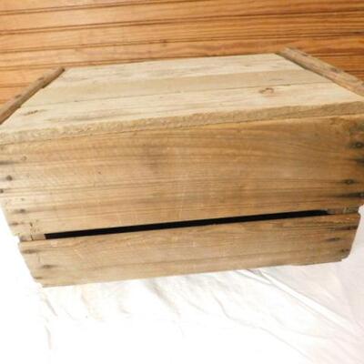 Vintage Wood Orchard Box North State Orchards Ellerbee, NC