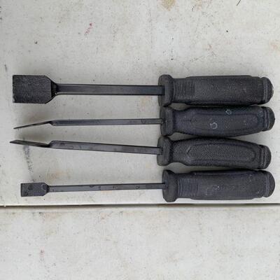 4 pc set of scrappers 