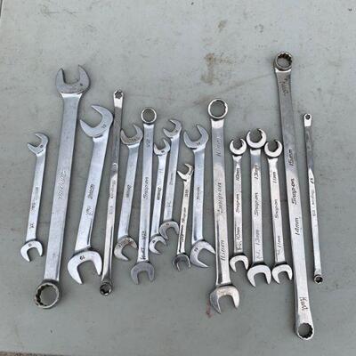 Snap-on wrench group 12mm, 3/4, 19mm, 13mm, 1/2, 10mm, 11mm, 3/8, 14mm 16mm, 10mm