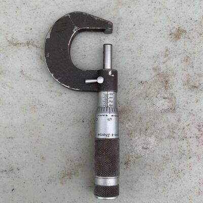 Brown & Sharpe micrometer 
