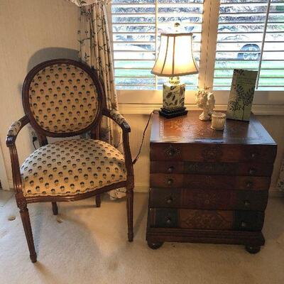 Lot 4 - Ethan Allen Chair and End Table Ensemble
