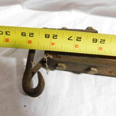 Antique Wood Bar Single Tree with Metal Hardware 29