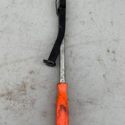 Snap-on flat head screwdriver tool