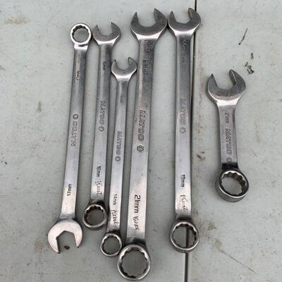 Matco wrench group 7mm, 16mm, 21mm, 19mm, 21mm
