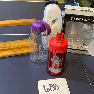 Lot 688 - kitchen misc