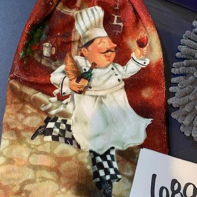 Lot j689 -kitchen items
