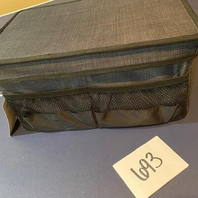 Lot 693 - Thirty One Flip Top Organizer Bin