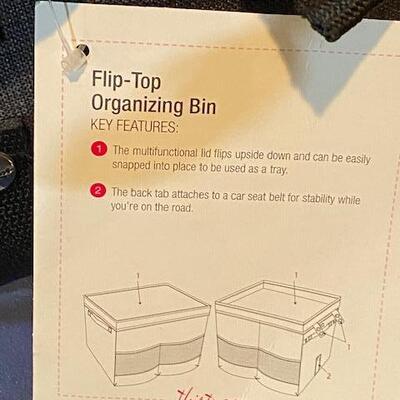 Lot 693 - Thirty One Flip Top Organizer Bin