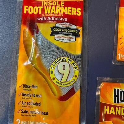Lot 696 - Hand warmers