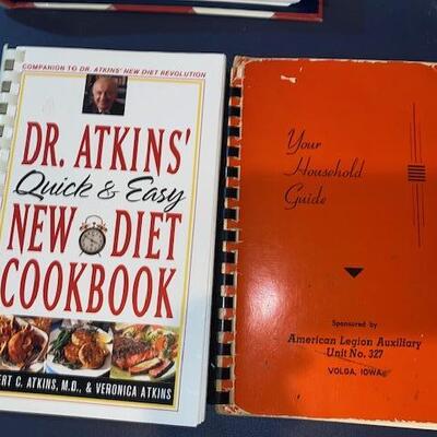 Lot 698 - Cookbooks