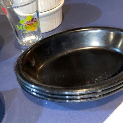 Lot 703 - misc  items