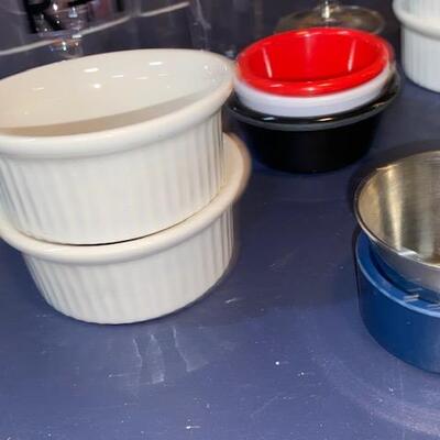 Lot 703 - misc  items