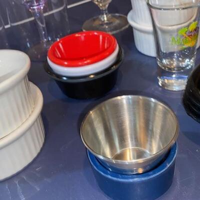 Lot 703 - misc  items