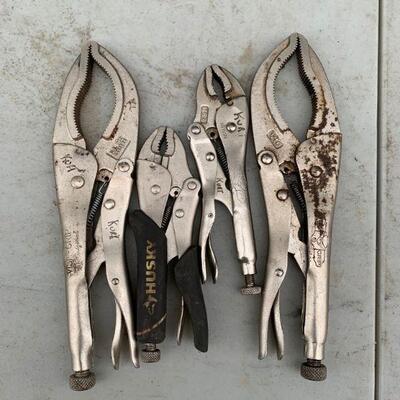 4 pair of vise grips