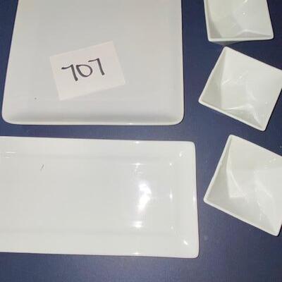 Lot 707- square plates and bowls