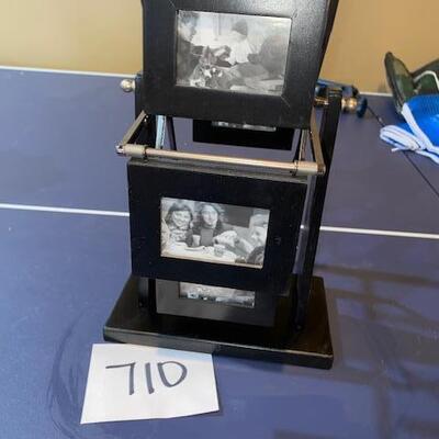 Lot 710 - Photo carousel