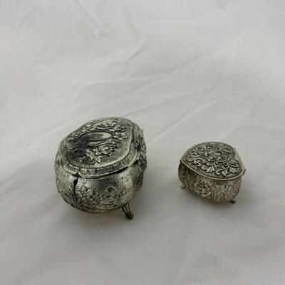 .49. VINTAGE | Two Cast-Metal Jewelry Caskets