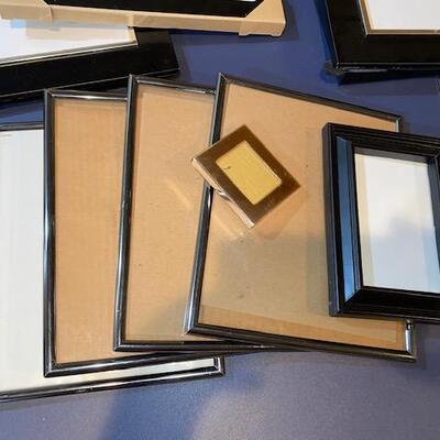 Lot 714 - Frames